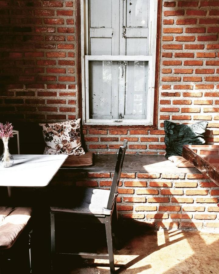 Baan Mae Khian Cafe & Boutique Hotel Phra Nakhon Si Ayutthaya Dış mekan fotoğraf